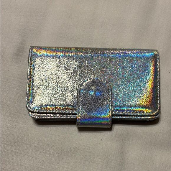 Silver Iridescent Clutch with Chain Strap - Picture 7 of 8